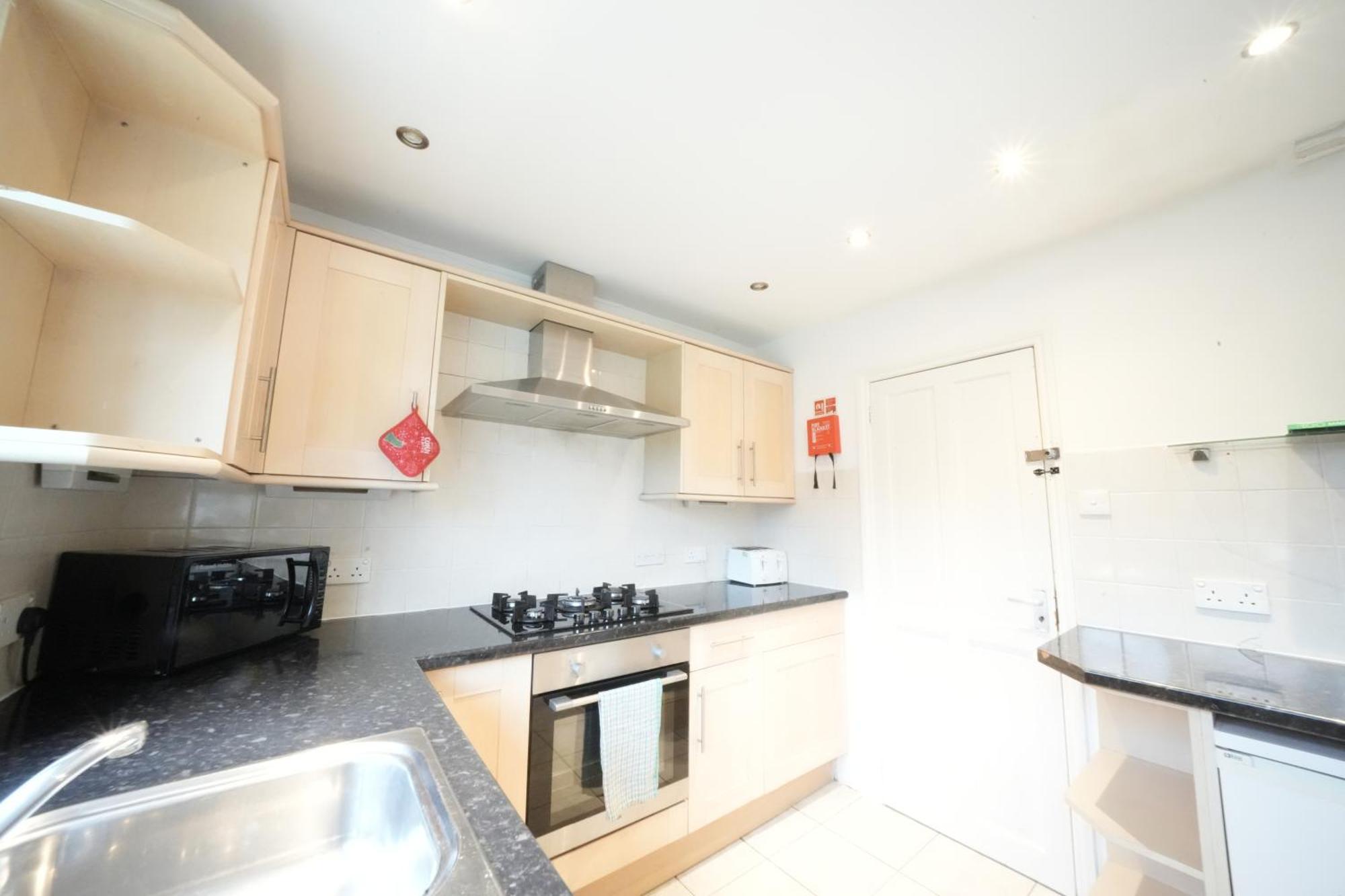 Airport Comfy Stay Harmondsworth Extérieur photo