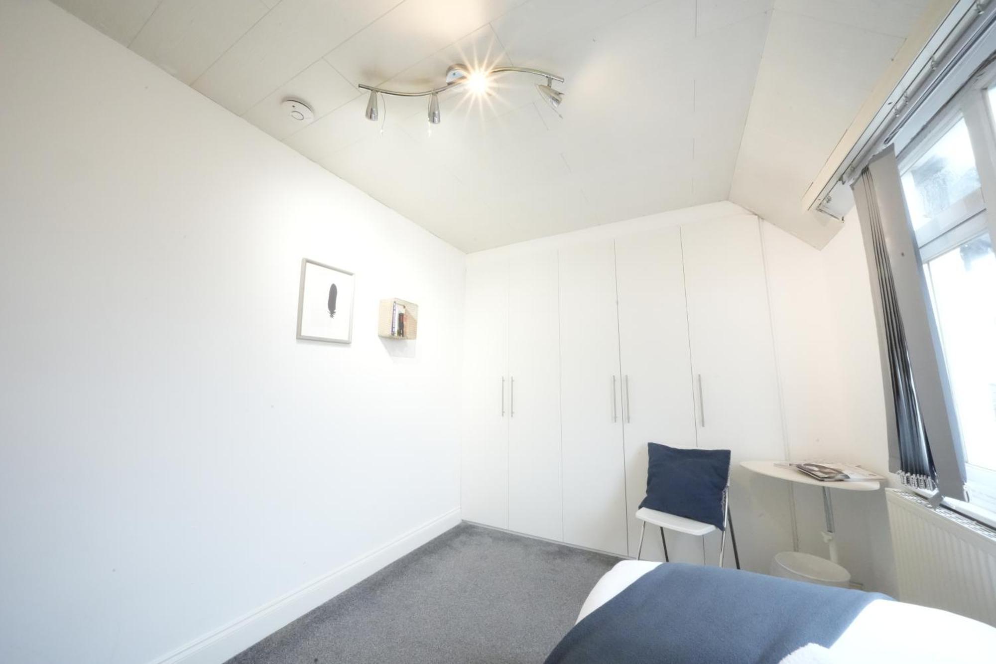 Airport Comfy Stay Harmondsworth Extérieur photo