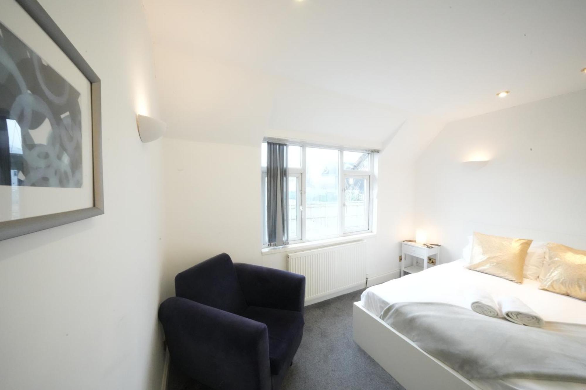 Airport Comfy Stay Harmondsworth Extérieur photo