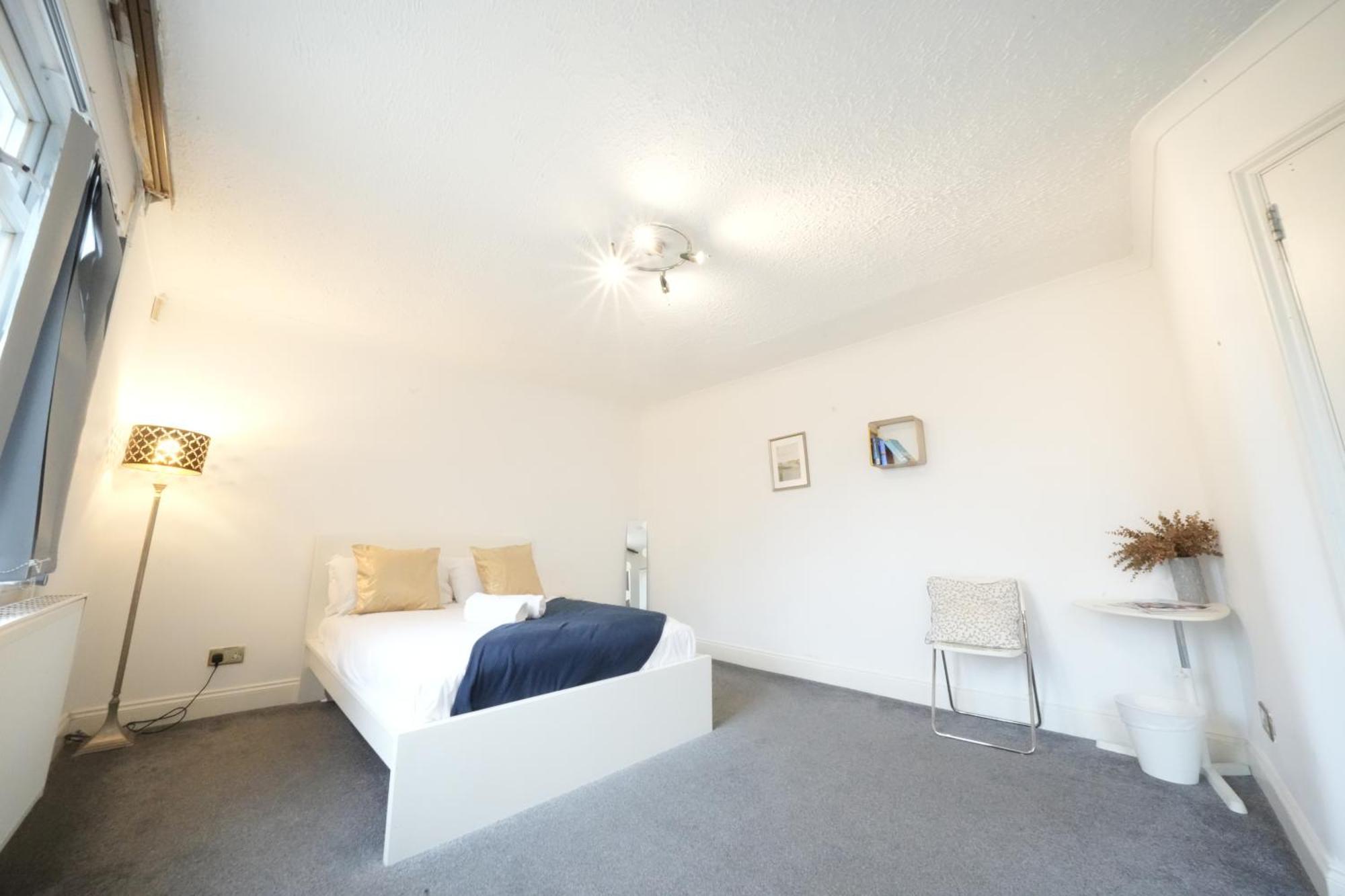 Airport Comfy Stay Harmondsworth Extérieur photo