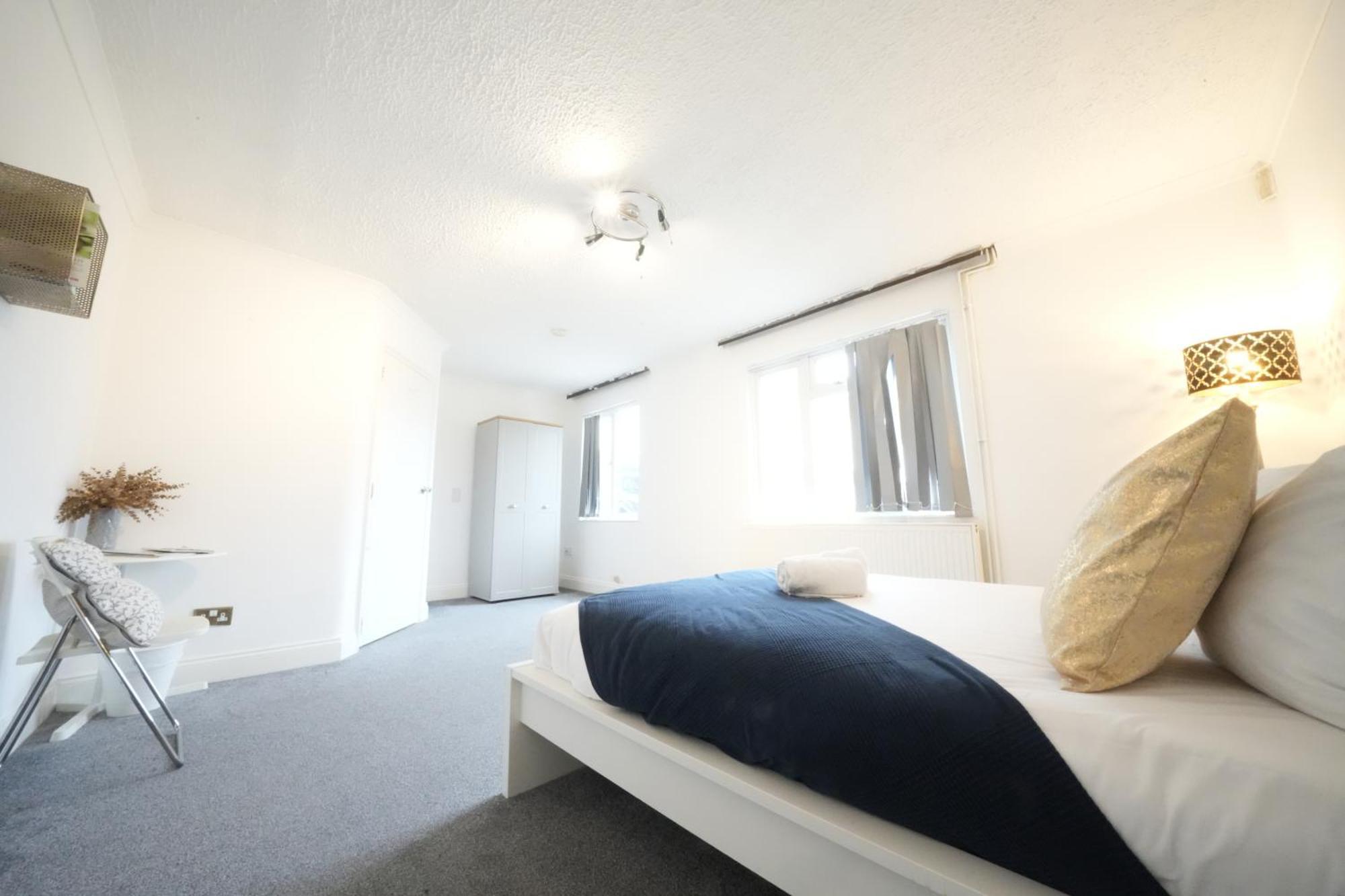 Airport Comfy Stay Harmondsworth Extérieur photo